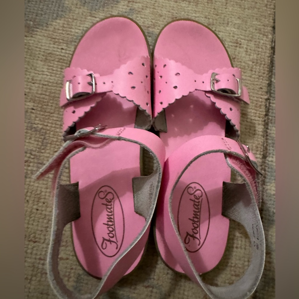Sun San pink sandals
